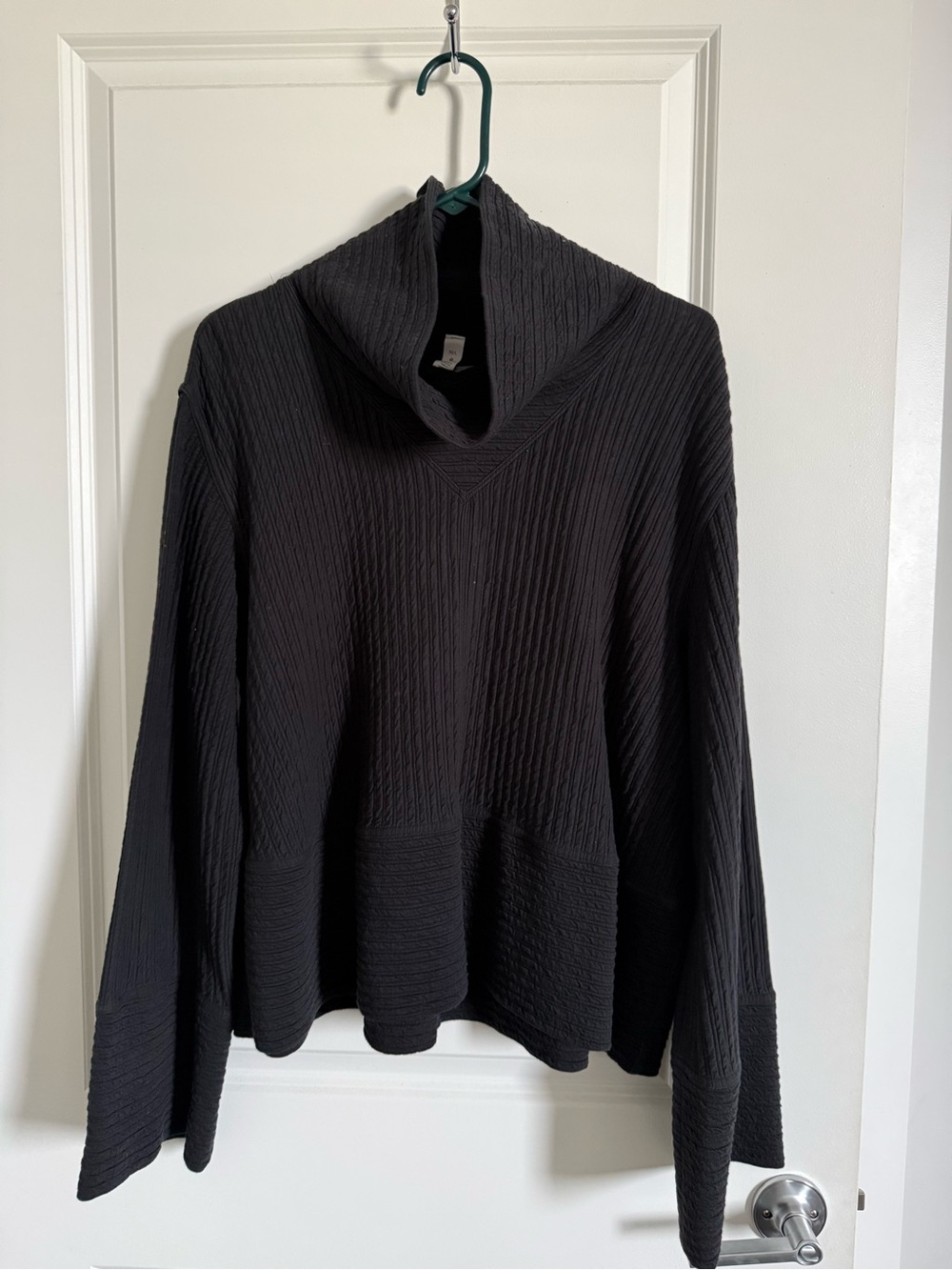 lululemon Retreat Yourself Pullover